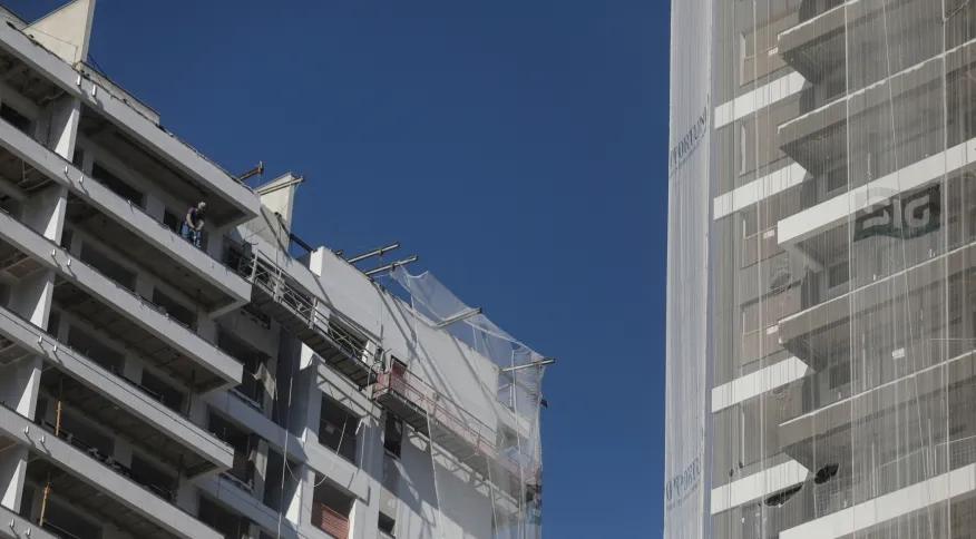 Lançamentos imobiliários caem em 1 ano, mas vendas mantém estabilidade, diz pesquisa