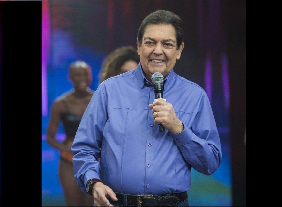 Triplex de Faustão custa R$ 35 milhões e tem 25 cômodos. Veja fotos!