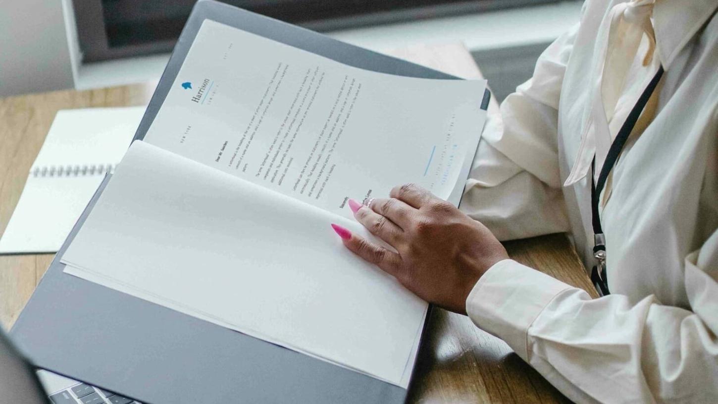 Qual a diferença entre escritura e matrícula do imóvel?