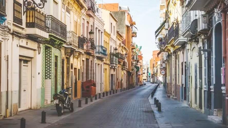 Os bairros da Espanha que ninguém queria há 10 anos (e hoje são os lugares mais procurados para comprar casas)