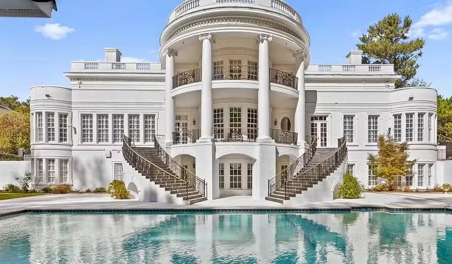 Réplica da Casa Branca em Atlanta é colocada à venda por US$ 35 milhões