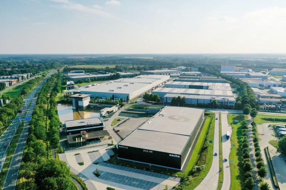 Mercado logístico fecha 2025 com alta dos FIIs, pressão por oferta em 2026 e foco no last mile