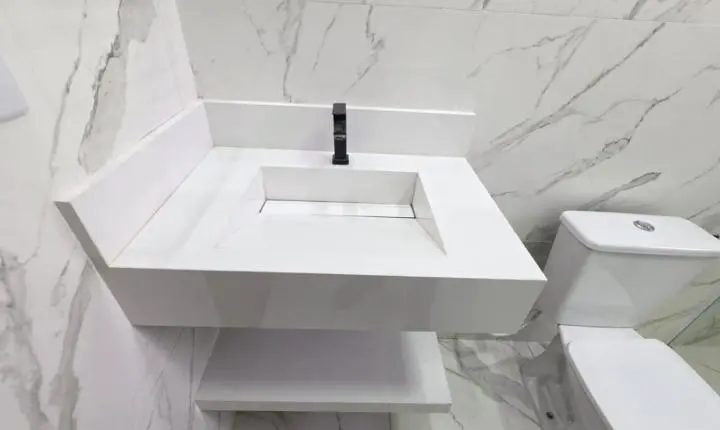 Oportunidade Única na Vila Barão: More com Conforto e Fature com Renda Extra no Mesmo Terreno